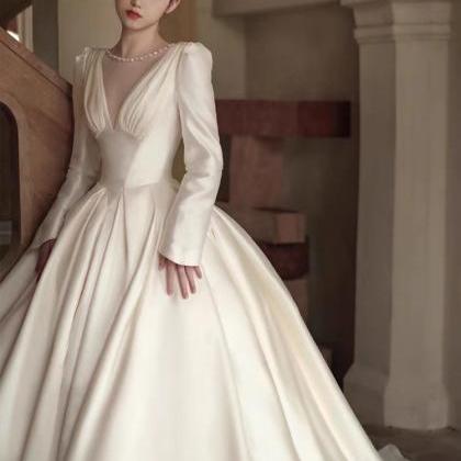 Long Sleeve Wedding Dress Elegant Weddign..