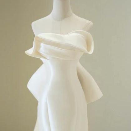 Bride Simple Strapless Dress, Temperament..