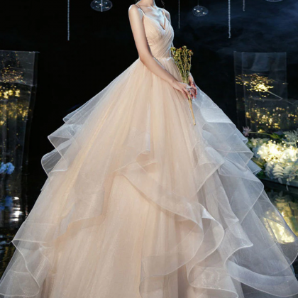 V-neck Sleeveless Knee-length Chiffon Gown Champagne