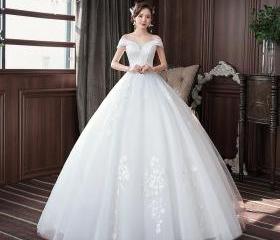Stunning Off The Shoulder Flower Ball Gown Lace Wedding Dress Y1145 main image 1