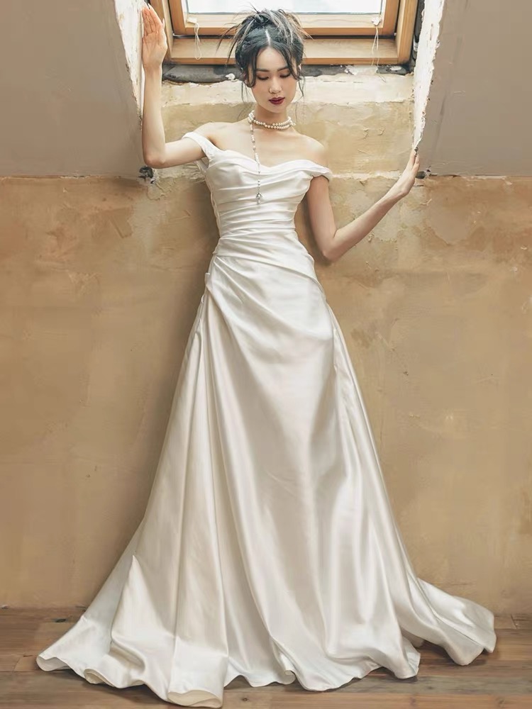 Off Shoulder Wedding Dress, White Wedding Dress, Elegant Bridal Dress,satin Wedding Dress,custom Made