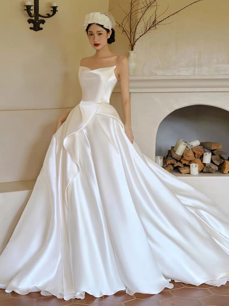 Luxury Wedding Dress, Satin Wedding Dress, Strapless Bridal Dress, Senior Texture Big Train Wedding Dress,handmade