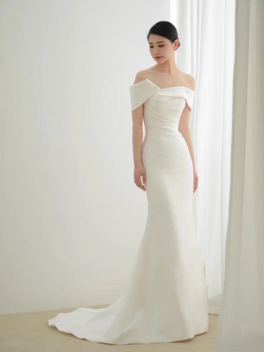 Off Shoulder Wedding Dress,satin Bridal Dress, White Wedding Dress,handmade