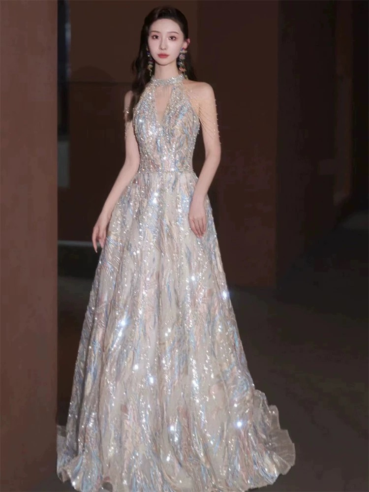 Halterneck Evening Dress, High Quality Light Luxury Prom Dress, Sequined Haute Couture Pary Dress