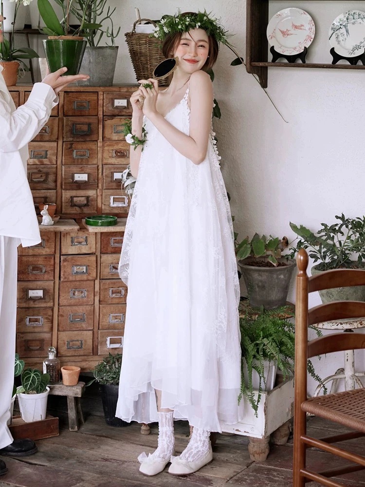 green emerald velvet dress Boho Beach Chiffon Flowy Spaghetti Straps Backless Wedding Dress main image 1
