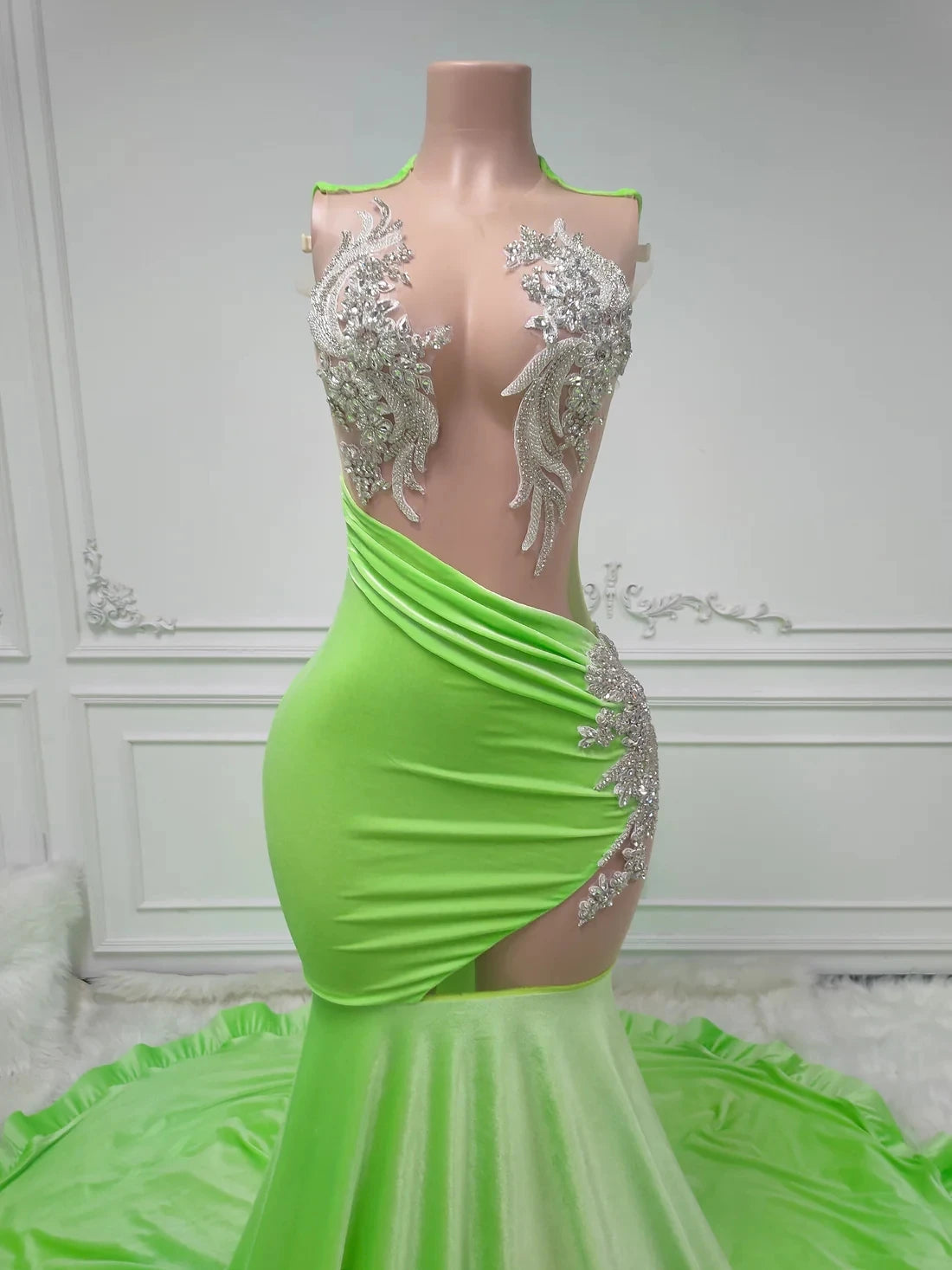 Janeye Bridal Dazzling Lace Dress
