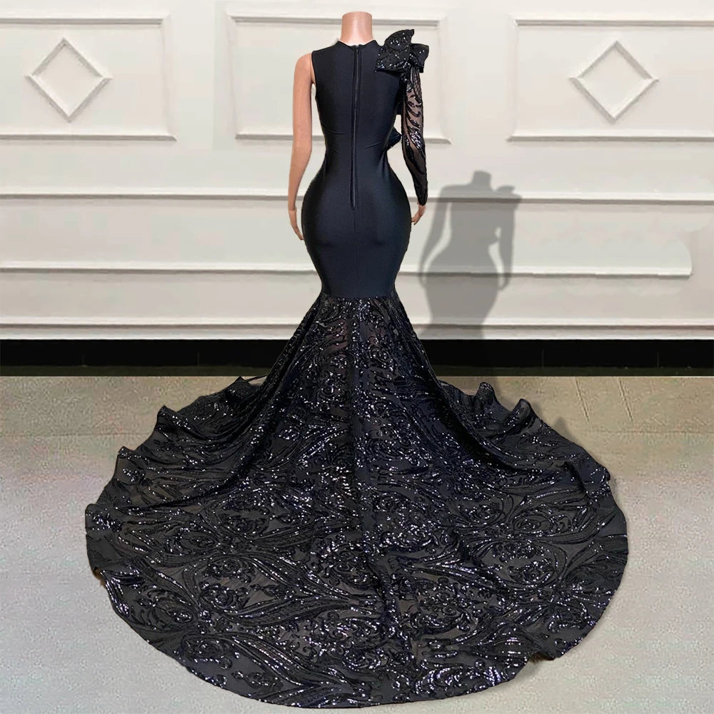 woman with black dress Shop the Elegant Chelsea Black Maxi Dress main image 0