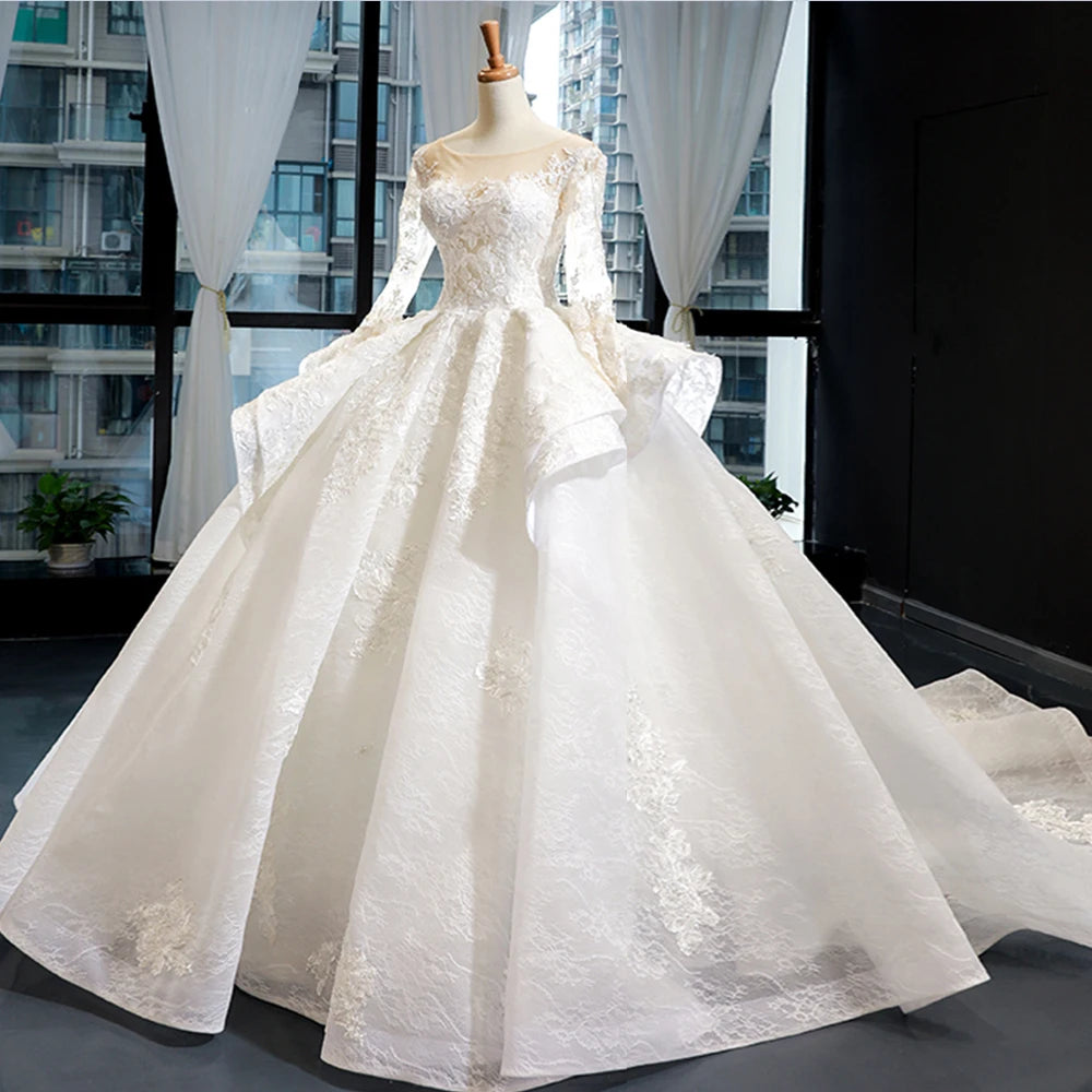 Long Sleeve Lace Bridal Gown With Train on Luulla