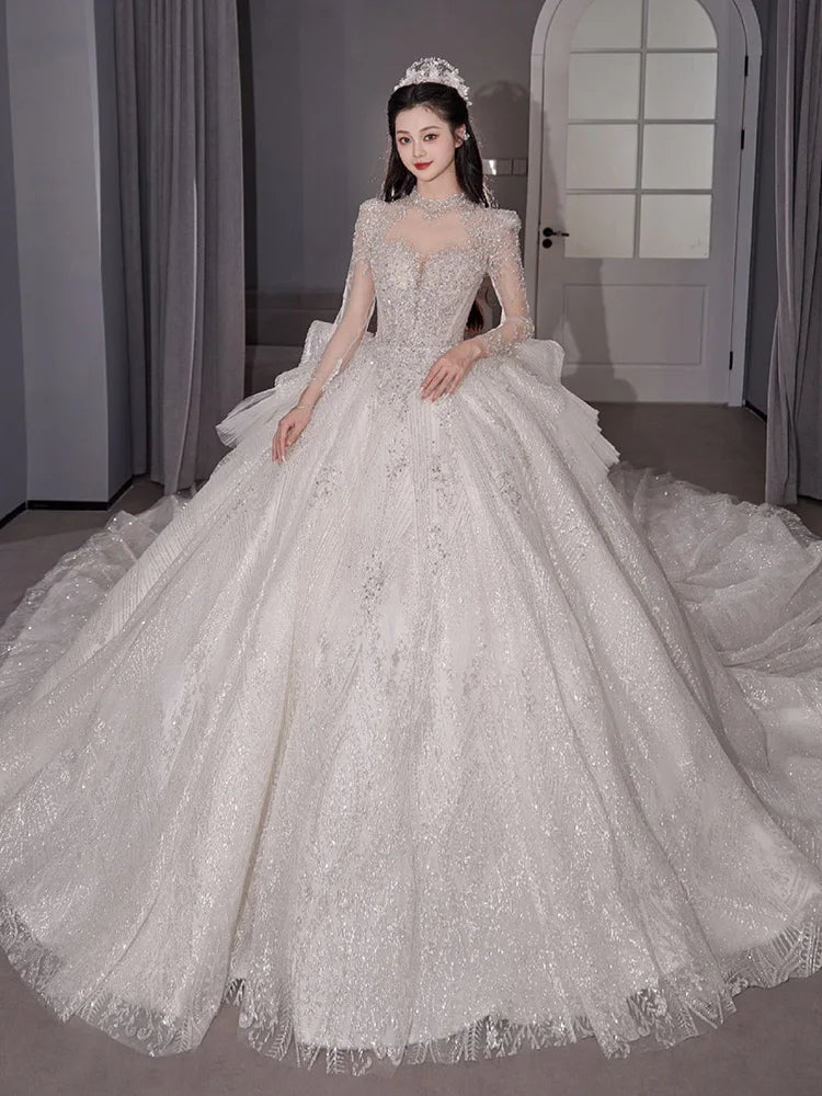 Luxurious Lace Bridal Gown With Long Train