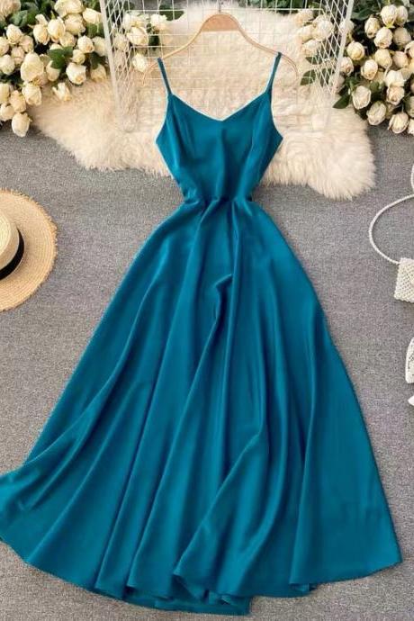 Cold wind, high - quality solid color dress,spaghetti trap party dress, backless sexy evening dress