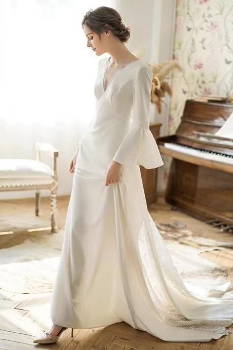 Elegant Wedding Dress,v-neck Bridal Wedding Dress, Long Sleeve Wedding Gown, Handmade