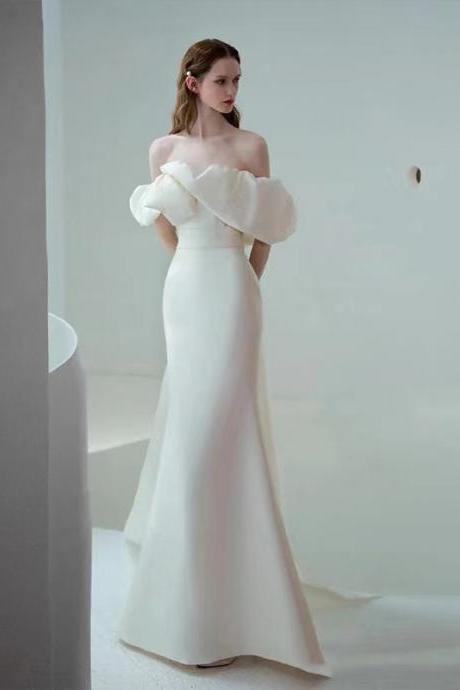 Light Wedding Dress, Off Shoulder Weddning Dress, Bridal Temperament Wedding Dress, Senior White Dress, Simple Satin Dress,handmade