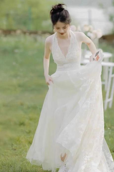 Halter Light Wedding Dress, Style, Sexy Bridal Dress, Backless V-neck Lace Wedding Dress, Little White Dress Senior Sense Dress,handmade