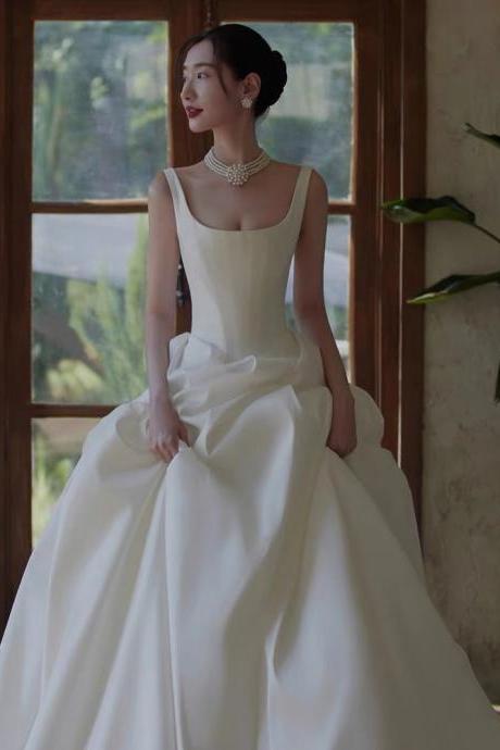 Spaghetti Strap Wedding Dress, High Quality Satin Simple Dress, Small Tail Light Wedding Dress, Sexy Bridal Dress,handmade