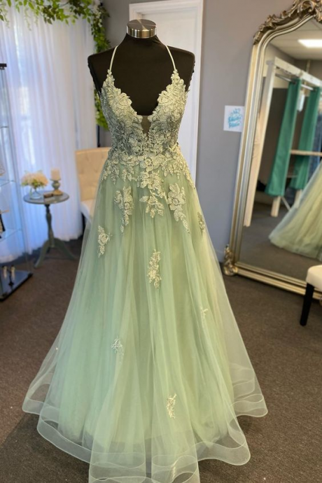 Light Green Prom Dress,halter Neck Evening Dress,elegant Lace Party Dress