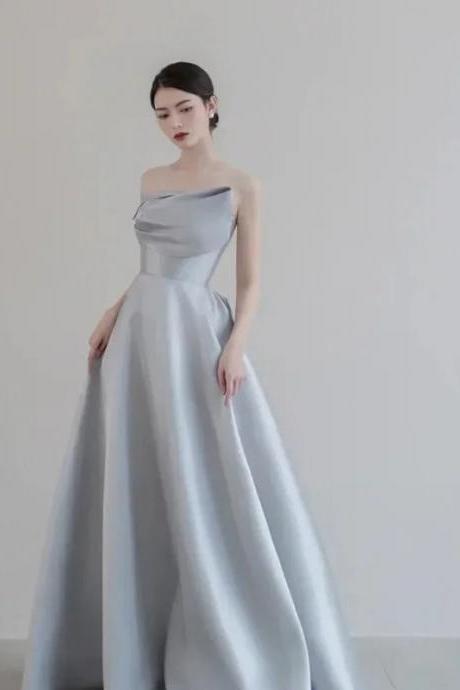 Elegant Strapless Satin Ball Gown With Pockets