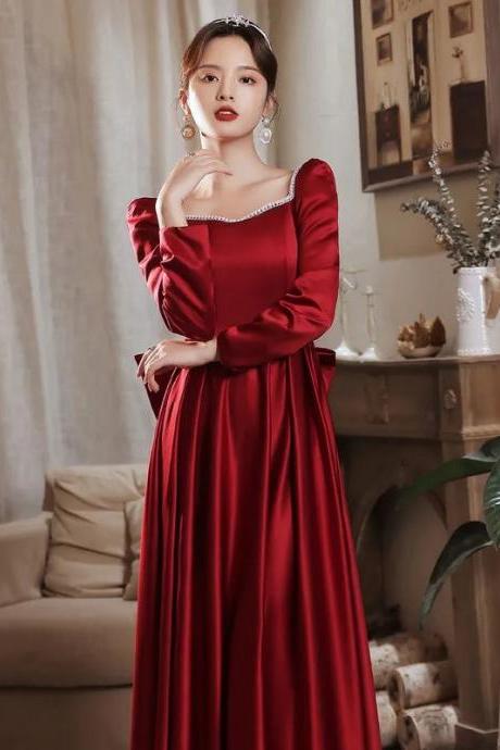 Elegant Velvet Off-shoulder Gown With Puffed Sleeves