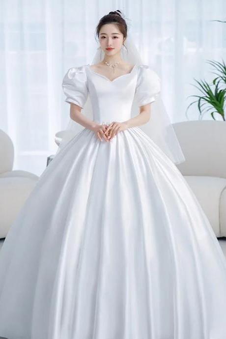 Elegant Satin Puff Sleeve Bridal Gown With Veil