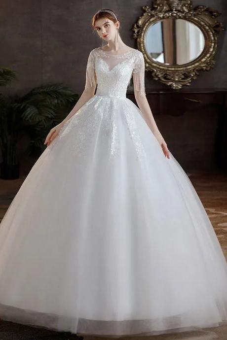 Elegant Tulle V-neck Lace Applique Bridal Ball Gown