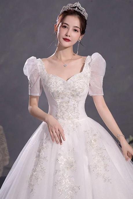 Elegant Puff Sleeve Sweetheart Neckline Bridal Gown
