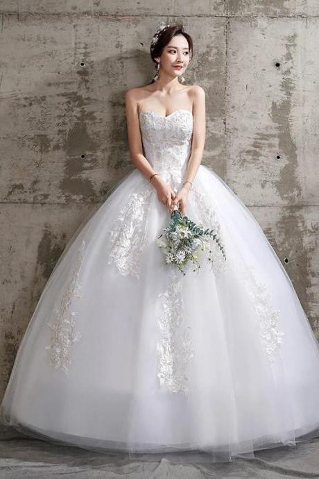 Elegant Strapless Lace Applique Bridal Ball Gown Wedding Dress
