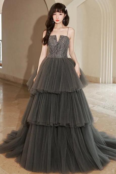 Elegant Tiered Tulle Evening Gown With Lace Bodice