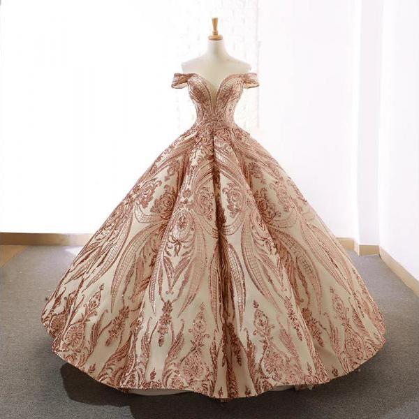 Elegant Off-Shoulder Embroidered Ball Gown Wedding Dress