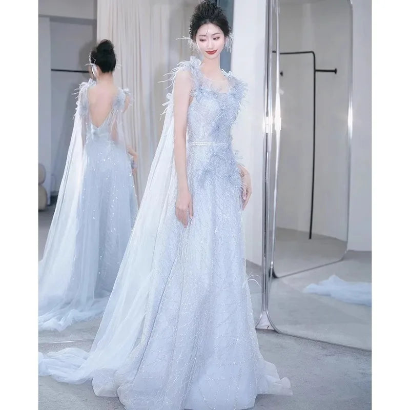 Elegant Sleeveless Lace Bridal Gown With Long Train on Luulla