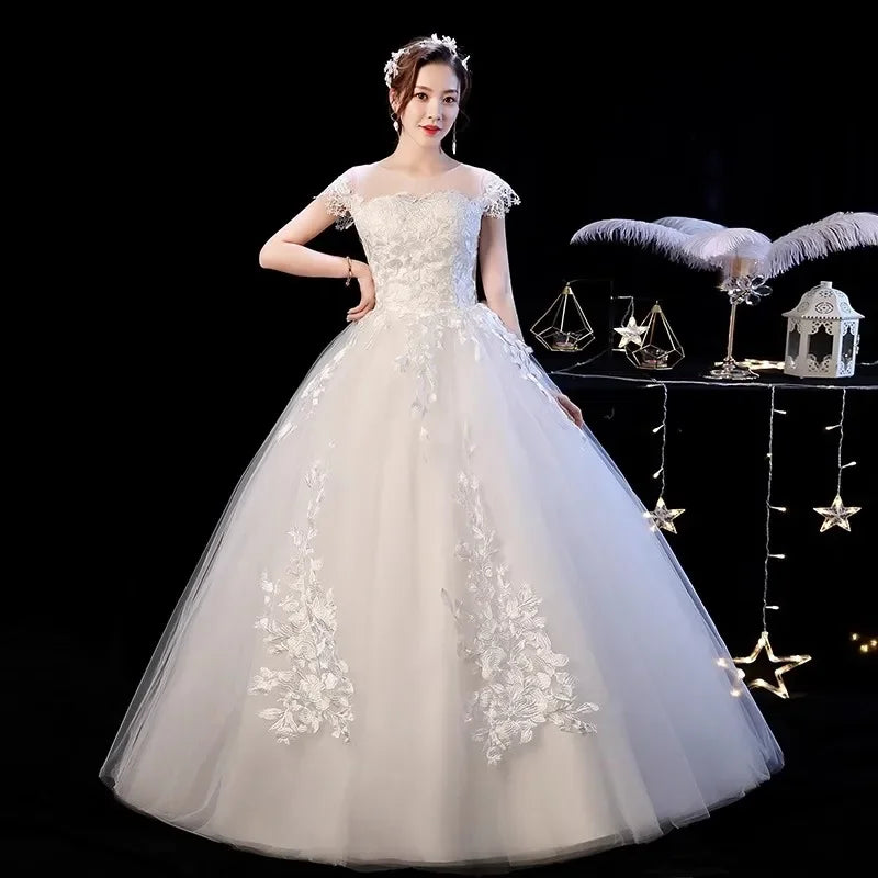 Luxurious Lace Off-shoulder Bridal Gown With Train on Luulla