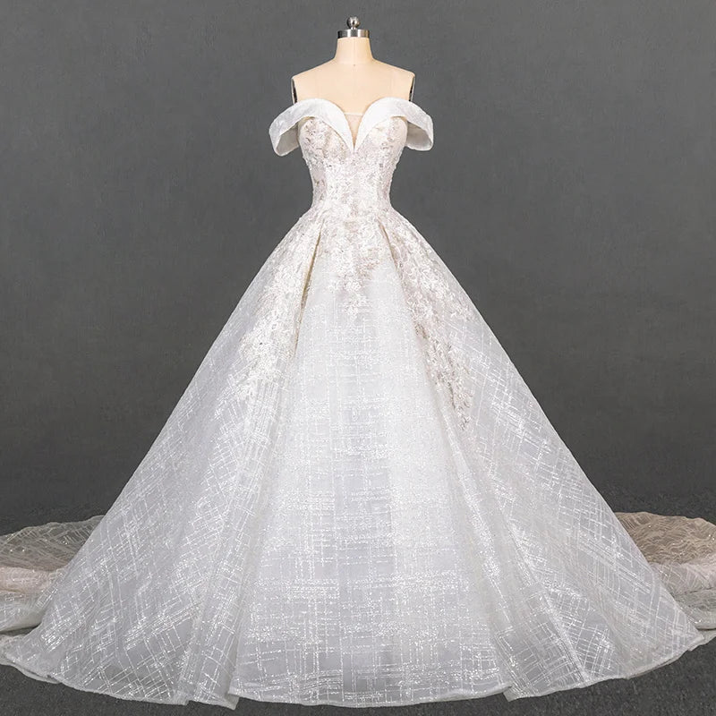 Off-shoulder Lace Bridal Gown With Train on Luulla
